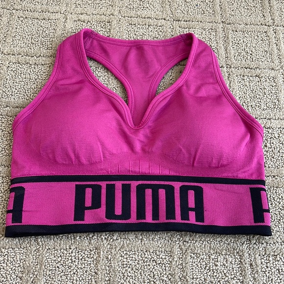 Puma Other - NWOT Puma Athletic Sports Bra w/ Cups Logo Band - Size Small